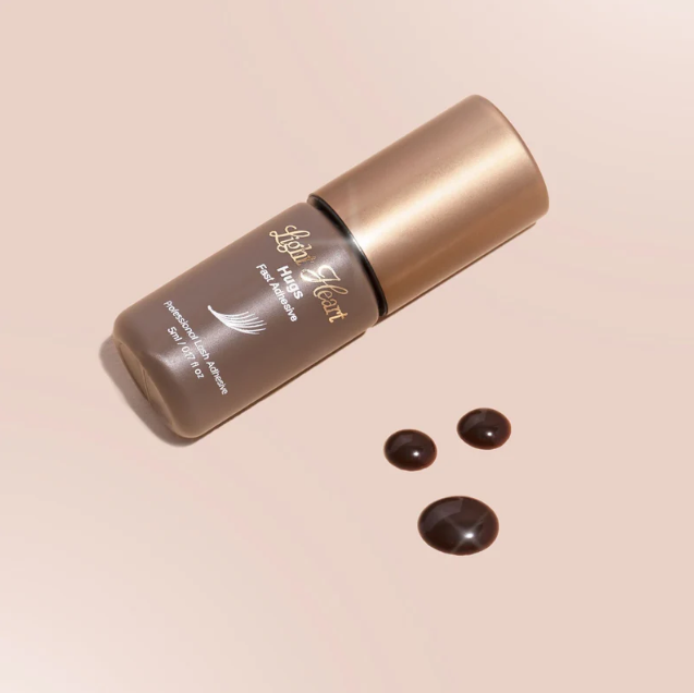 Hugs Fast-Drying Adhesive | Light Heart Lash