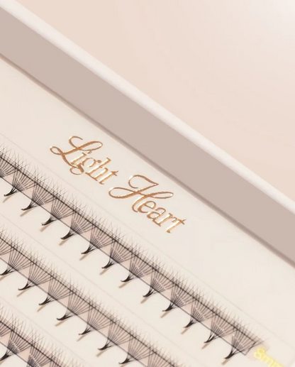 Loose Base Promade 0.03mm Lash Extensions | Light Heart Lash